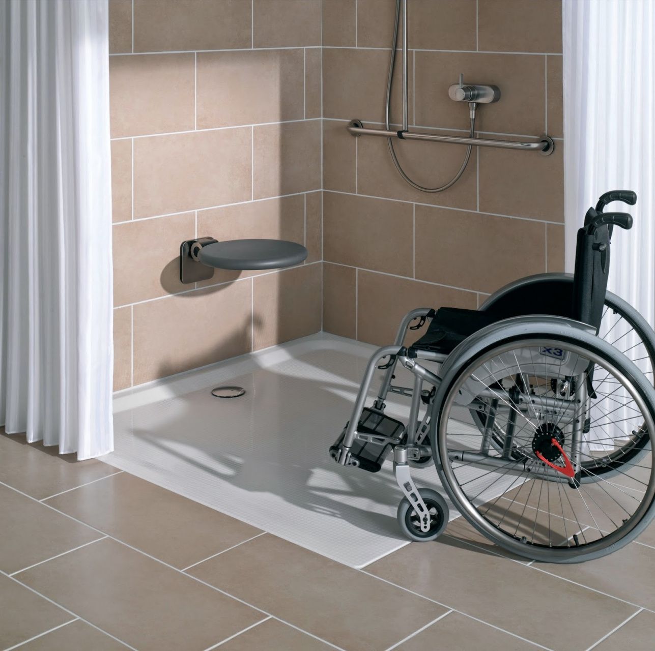 Инвалидное кресло от государства